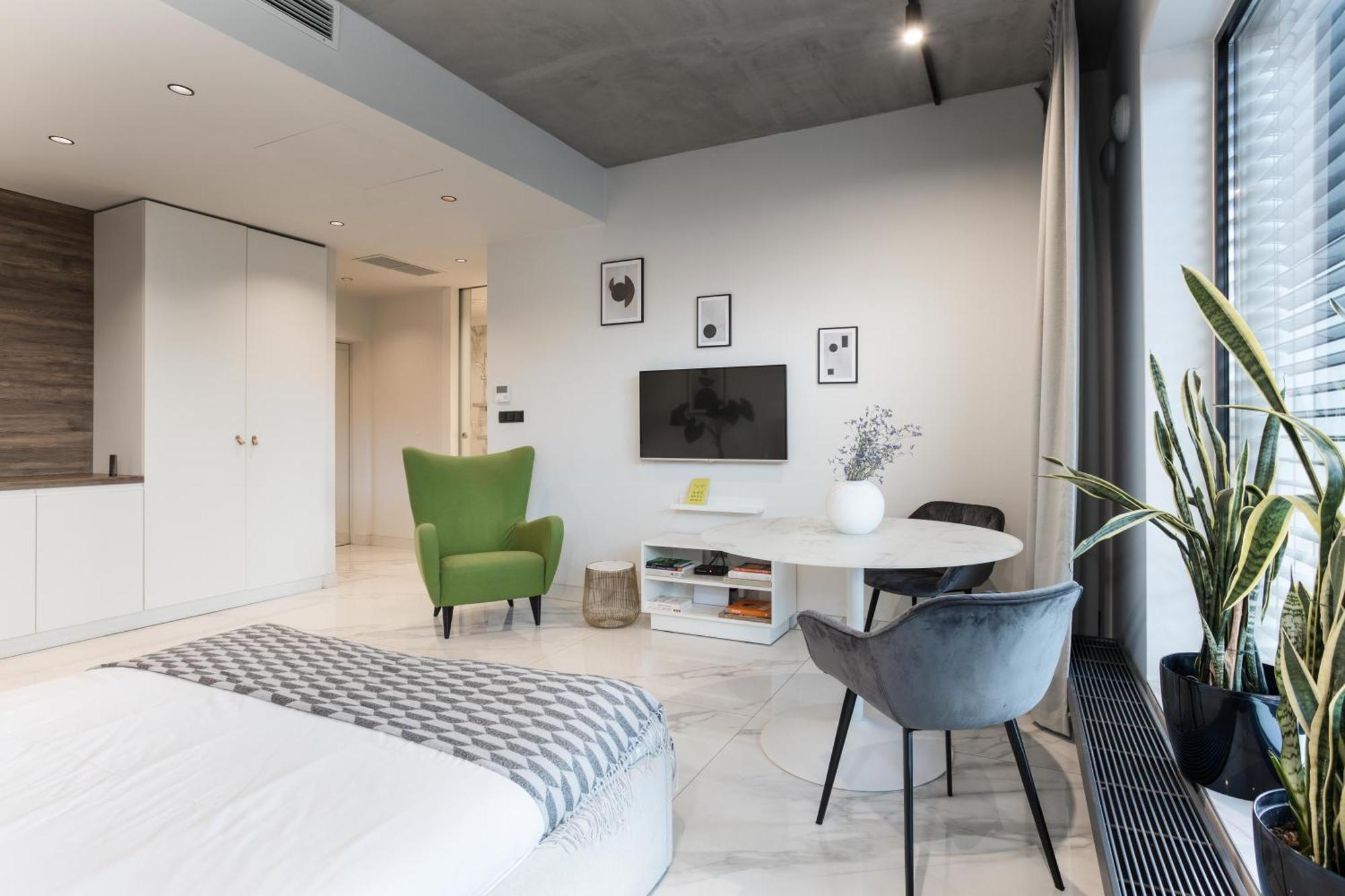 Centro Design Apartments - Polwiejska Poznań Exteriör bild