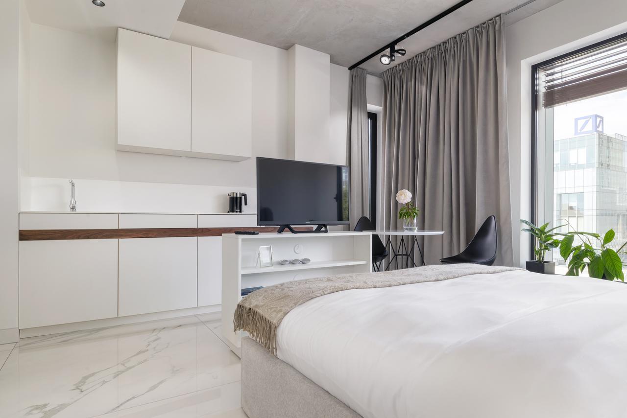 Centro Design Apartments - Polwiejska Poznań Exteriör bild