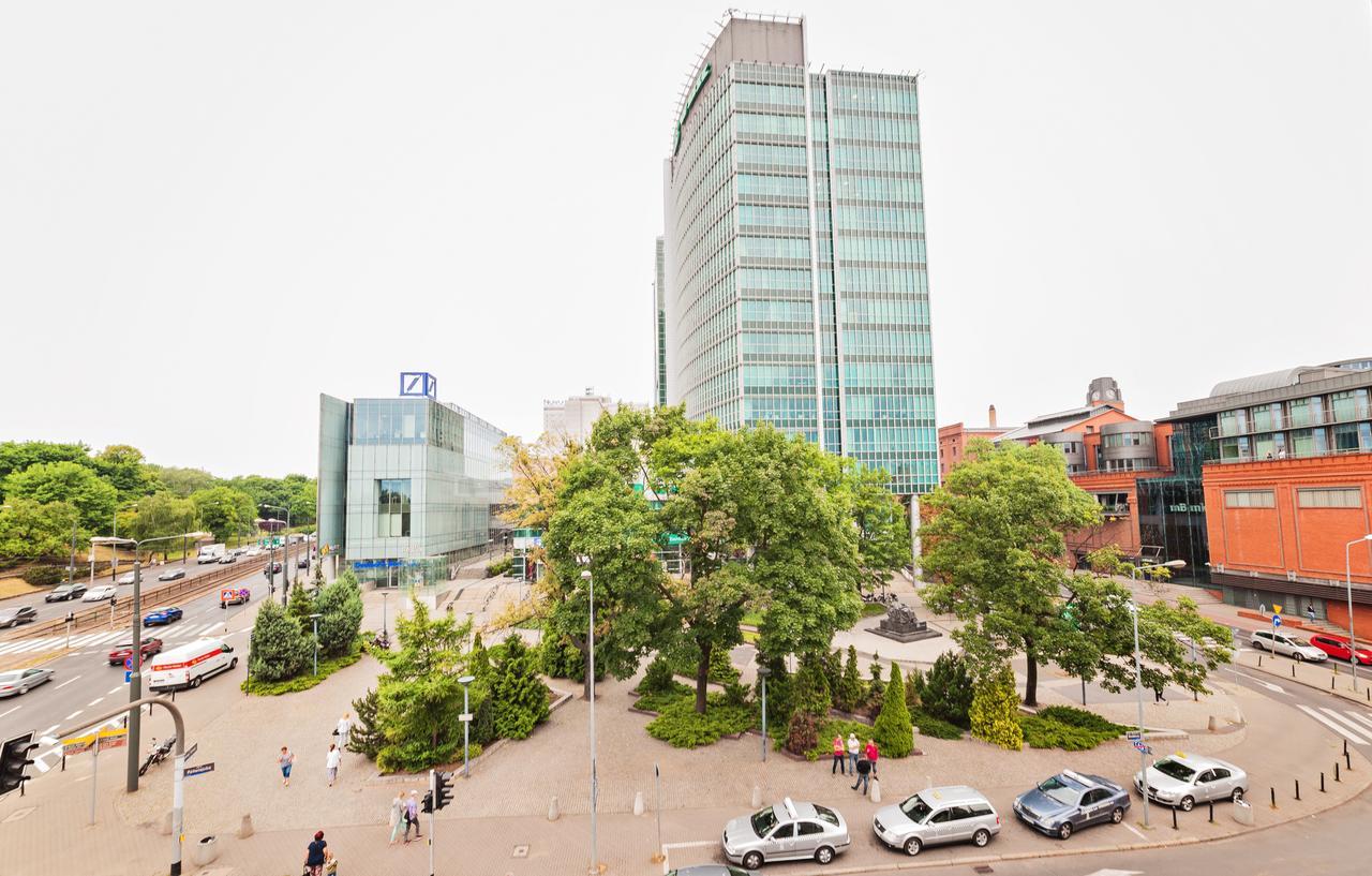 Centro Design Apartments - Polwiejska Poznań Exteriör bild