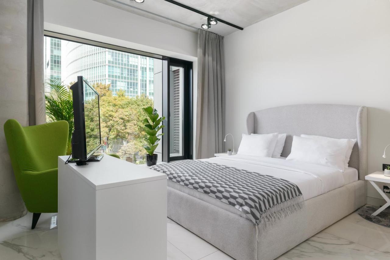 Centro Design Apartments - Polwiejska Poznań Exteriör bild