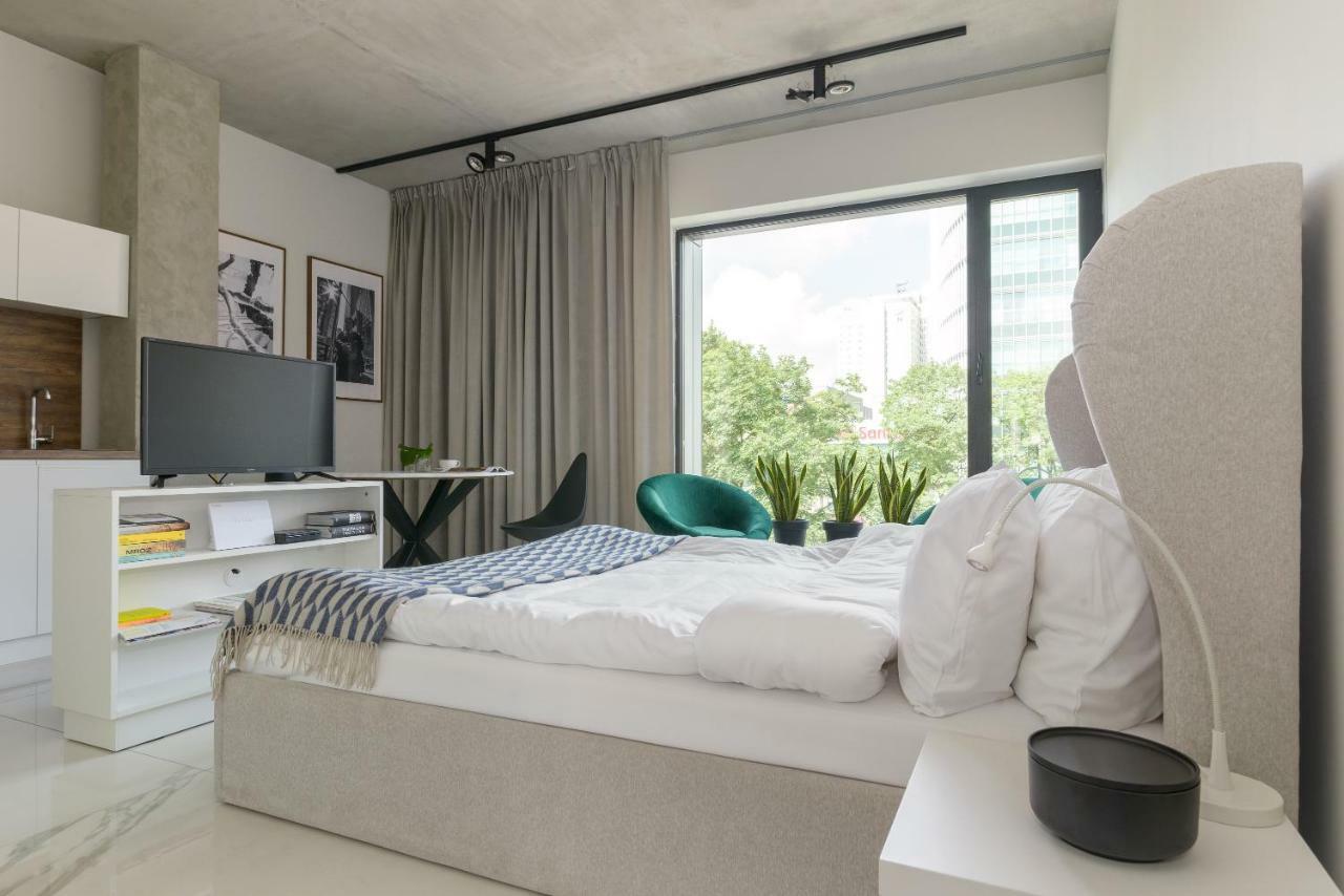 Centro Design Apartments - Polwiejska Poznań Exteriör bild