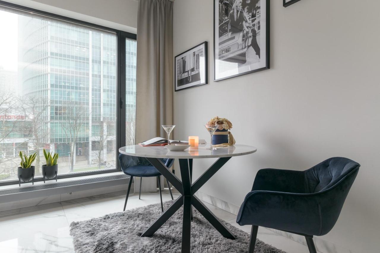 Centro Design Apartments - Polwiejska Poznań Exteriör bild